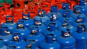 Gas cylinder recycling